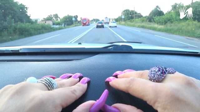 ? Passenger With LONG NAILS ? Tapping & Scratching