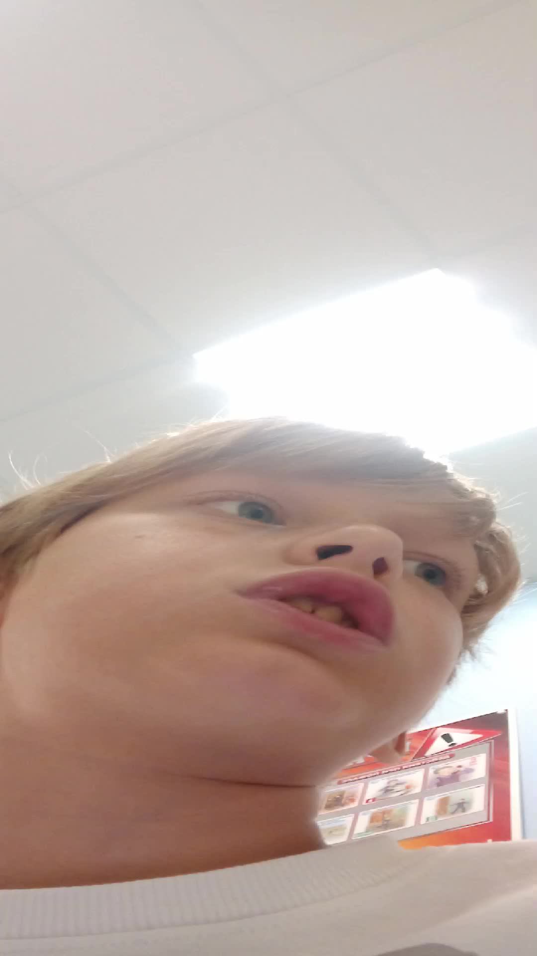 Хейтеры тупые смотреть онлайн