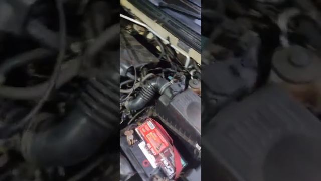 Toyota runx Corolla problema de aceleración смотреть онлайн
