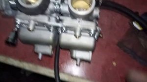 китайские карбы на kawasaki zzr 250