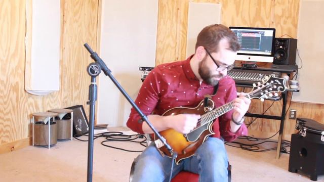 Georgia on my mind-mandolin chord solo смотреть онлайн