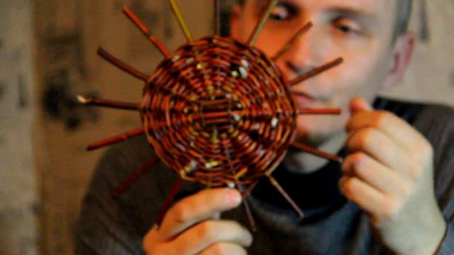 «Традиція плетіння з нечищеної, неколеної лози на Великоолександрівщині» смотреть онлайн