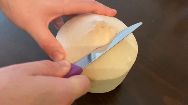 Кокосовый сок 🤩😋😋🥥🥥 смотреть онлайн