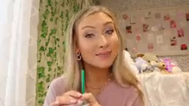 What It's REALLY Like Living In A Sorority House | Q&A and Stories | Lauren Norris смотреть онлайн