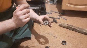 Замена подшипников в стиральной машине Indesit и Hotpoin-ariston ARSL 105 в домашних условиях.