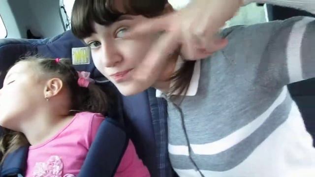 Режиссер постановки клипа "Мама Люба" день первый смотреть онлайн