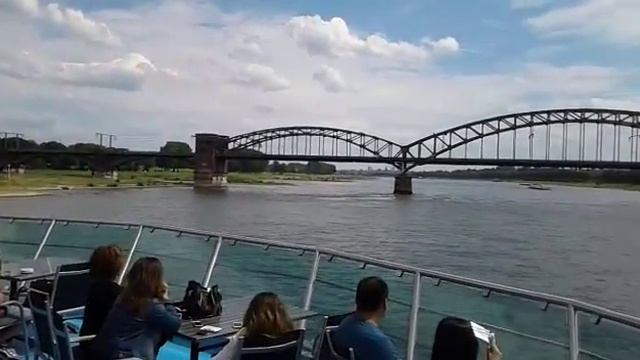 По Рейну на теплоходе. Кёльн смотреть онлайн