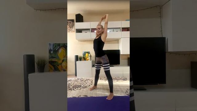 Зарядка от Ирины Налимовой для женского клуба Life+ смотреть онлайн