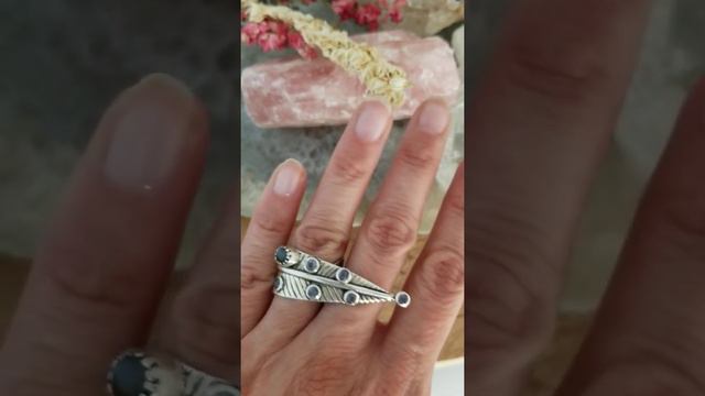 Labradorite Leaf Silver Ring Size 6 смотреть онлайн