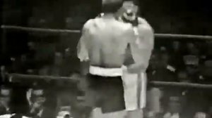 27 Мухаммед Али – Кливленд Уильямс 14 11 1966