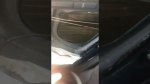 Что делать если дверь снаружи и изнутри закрыта на хендай солярис