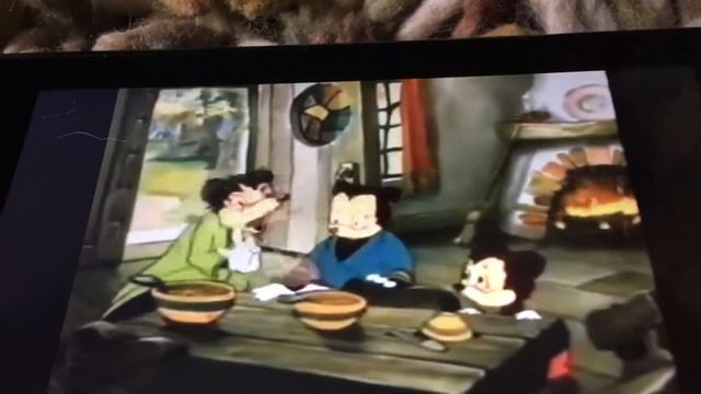 Somebody toucha my spaghetti смотреть онлайн