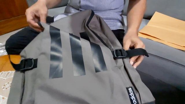 ADIDAS DISKON BESAR || UNBOXING ADIDAS 3 STRIPES RESPONSE BACKPACK смотреть онлайн