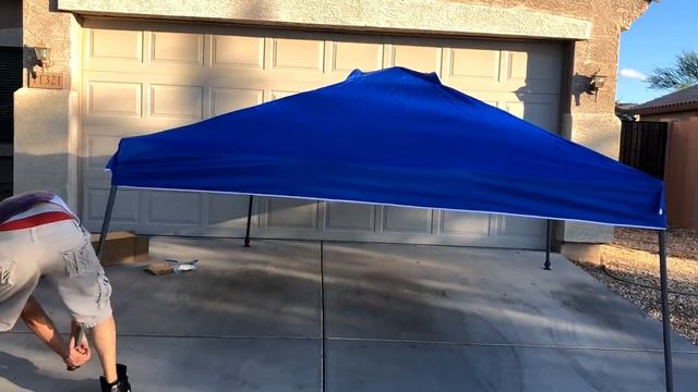 UNBOXING | CROWN SHADES 11ft  X 11ft Instant Folding Canopy
