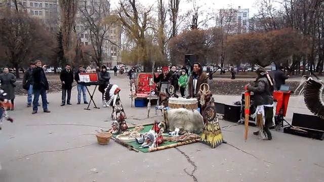 Индейский танец в Харькове смотреть онлайн