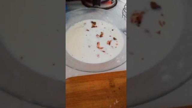 КАК СДЕЛАТЬ КОКТЕЙЛЬ БЕЗ БЛЕНДАРА И МОРОЖЕНОГО? смотреть онлайн