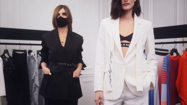 TREND DECODER WITH CARINE ROITFELD смотреть онлайн