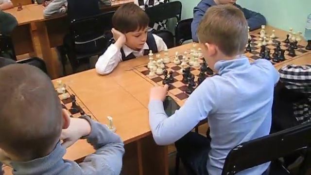 3-й этап Кубка ПГО, пятница, 21.04.23г., турнир у ребят с рейтингом 1000+, кабинет №5 смотреть онлайн