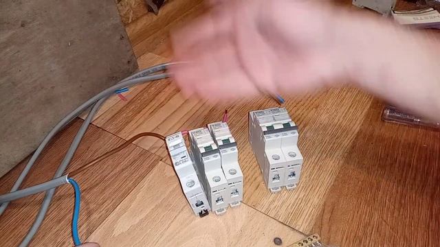 Подключение автоматов своими руками смотреть онлайн