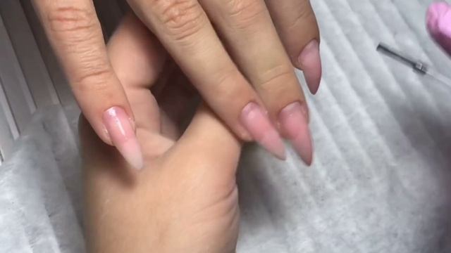 Укрепление натуральных ногтей твёрдым гелем / как укрепить ногти / укрепление на длинные ногти смотреть онлайн