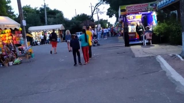 Ейск. Пляж. Набережная. 13 июля 2019 г. смотреть онлайн