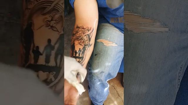 Tatuaje De Familia Con Reloj Y Rosa Suke 57