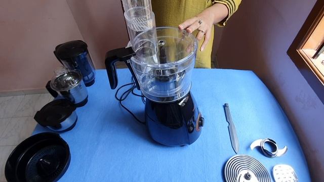 Philips Avance HL7707 Food processor unboxing & demo| chopping, slicing,grating and juicer смотреть онлайн
