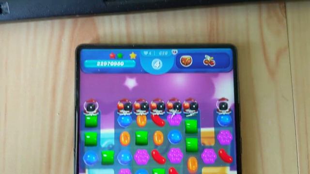 candy crush bugs frog don't stop exploding, 23 million points now, level 620 смотреть онлайн