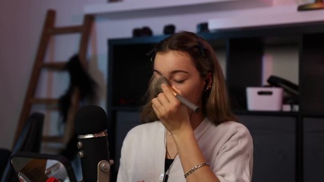ASMR - DOING MY MAKEUP! смотреть онлайн
