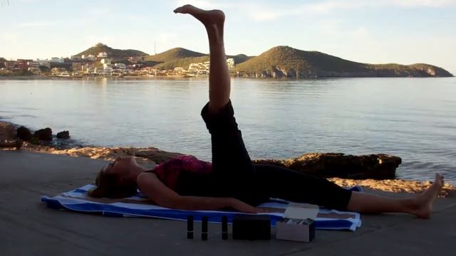 Pilates Exercise during your Menstrual Cycle смотреть онлайн