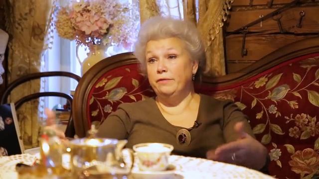 Елена Маньенан. Как сделать успешным Отель в глубинке? смотреть онлайн