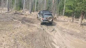 Манская Петля. Дорога. Toyota Hilux Surf 130, 185.