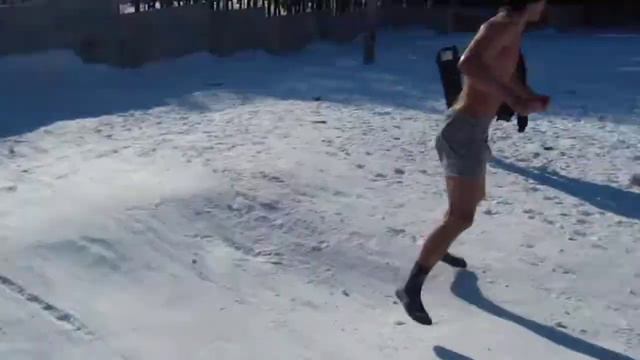 долой одежду блеять.MOV смотреть онлайн