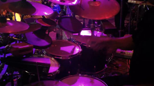 GRUPO VENNUS - Ernesto Sosa Naranjo (Y si te quiero, Alma) BATERISTA: Mario Ortega "CAPI" смотреть онлайн