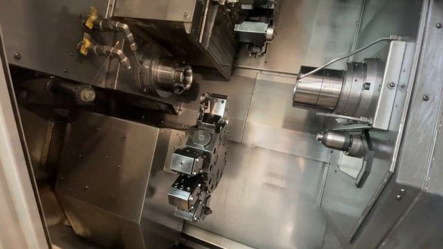 Gildemeister Twin 42 RG1 V6 S+B Maschinen смотреть онлайн