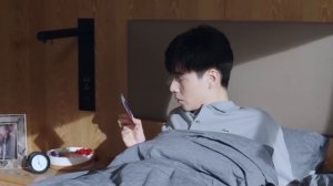 【Full Movie】男主爱上小姐姐，他超欲的吻技让两人一夜激情 🧁 Chinese Television Dramas