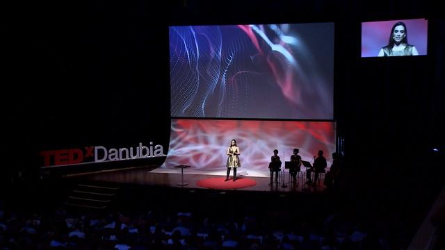 From persistence to beautiful melodies | Noémi Győri | TEDxDanubia смотреть онлайн