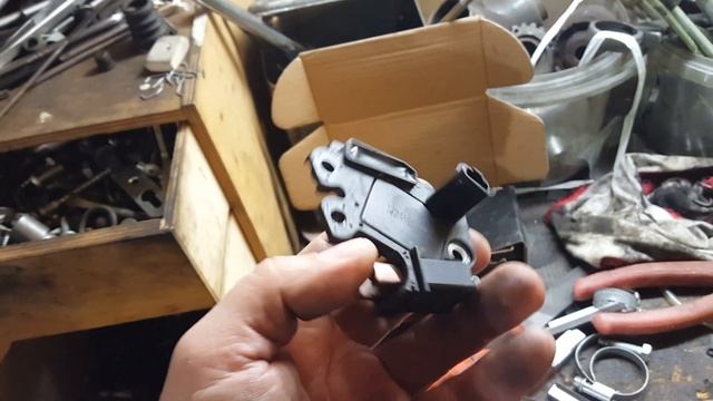 регулятор напряжения дастер смотреть онлайн