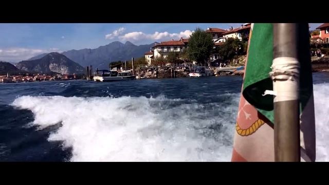 STRESA, LAKE MAGGIORE, ITALY | Tour of the islands смотреть онлайн