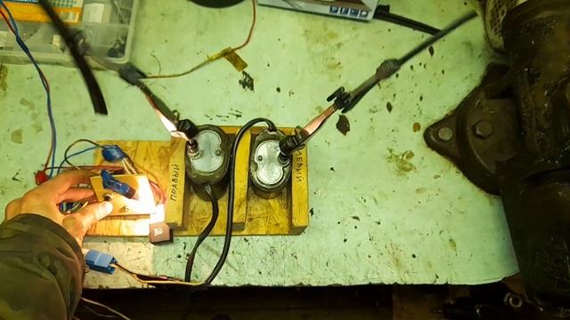 Проверка моторедукторов дворников фар Нива