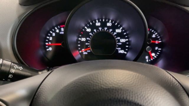 KIA SOUL 1.6 CDI CONNECT PLUS смотреть онлайн