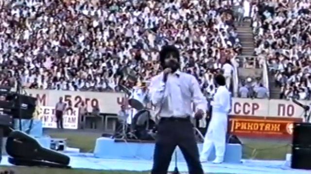 Harout Pamboukjian In Yerevan - Live Concert 1989