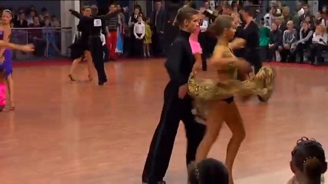 Спортивные бальные танцы (videoclip.by).mp4 смотреть онлайн