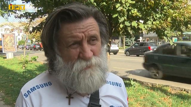 Полтавець, який випав із другого поверху, помер у лікарні смотреть онлайн