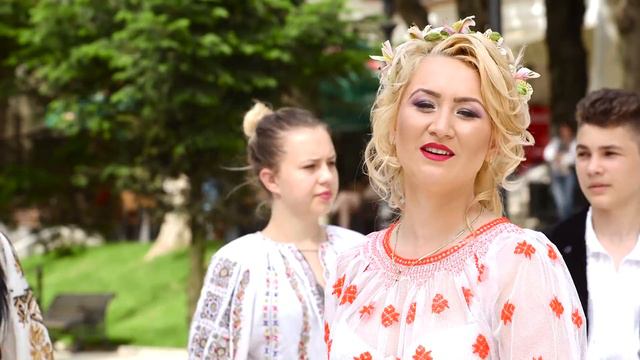 Anamaria Ciobotea - Nana-l meu cu mandru nume (Oficial video) ⓒ100%✔️ 𝐕𝐄𝐙𝐈 𝐓𝐎𝐓❣️ смотреть онлайн