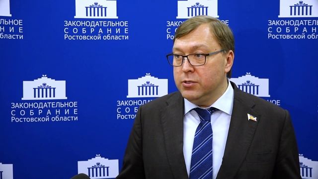 Водитель электросамокатов не может быть пешеходом смотреть онлайн