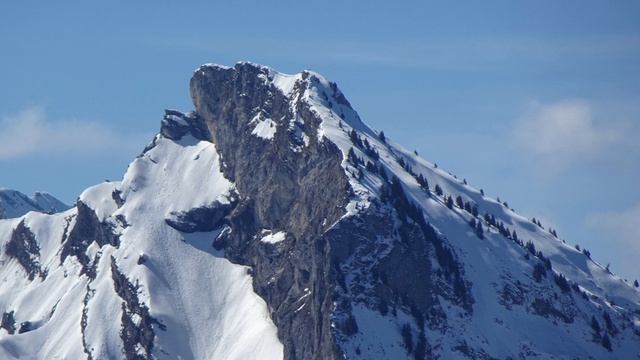 Bruce Mitchell. Moments