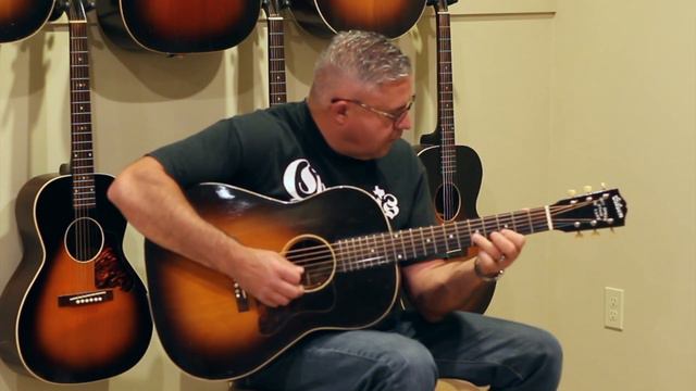 Gibson Roy Smeck Model Guitars смотреть онлайн