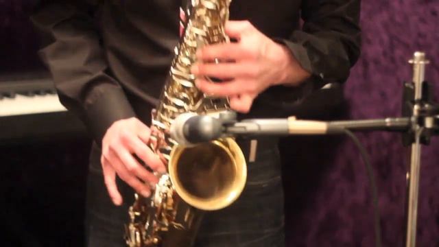 BUESCHER ARISTOCRAT 200 ALTO SAXOPHONE EBAY ITEM # 121079910949 смотреть онлайн