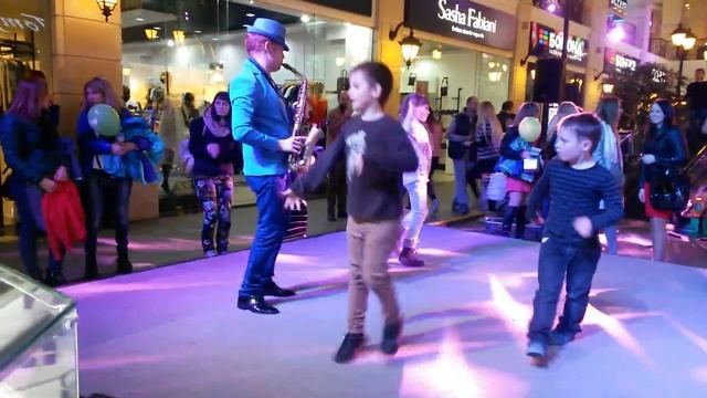 Саксофонист на Ваш праздник 0934160608 Игорь Снегур. Happy смотреть онлайн